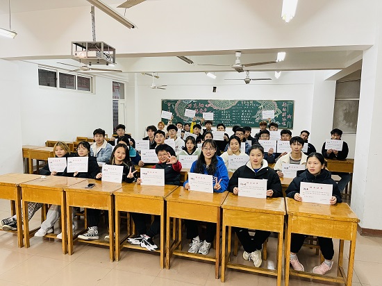 说明: C:\Users\Administrator\Desktop\申博sunbet第一期“青马工程”培训班圆满结束\申博sunbet第一期“青马工程”培训班圆满结束\1637721788.jpg