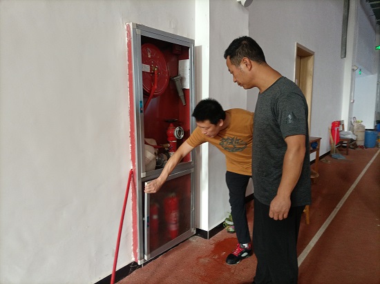 说明: C:\Users\Administrator\Desktop\申博sunbet深入开展安全检查工作2022.9.30\申博sunbet深入开展安全检查工作2022.9.30\4.jpg