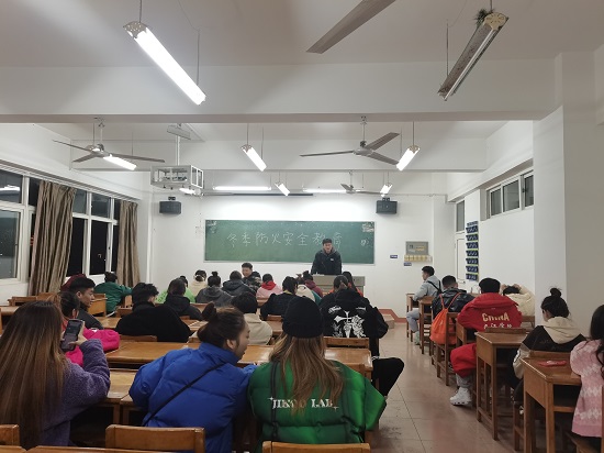 说明: C:\Users\Administrator\Desktop\公司开展冬季防火安全教育\公司开展冬季防火安全教育\微信图片_202111291503482.jpg