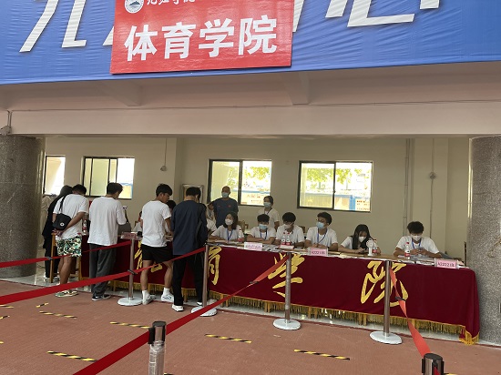 说明: C:\Users\Administrator\Desktop\2022年迎新工作圆满结束2022.919\2022年迎新工作圆满结束2022.919\2.jpg