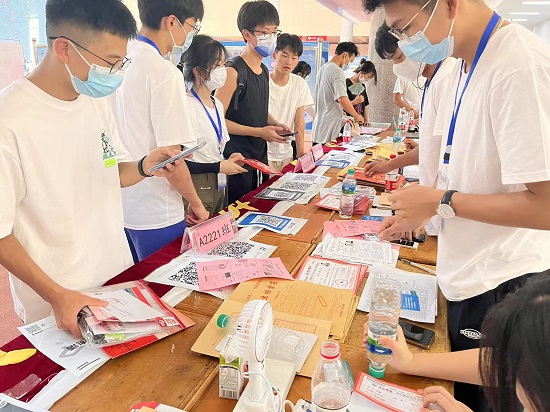 说明: C:\Users\Administrator\Desktop\2022年迎新工作圆满结束2022.919\2022年迎新工作圆满结束2022.919\3.jpg